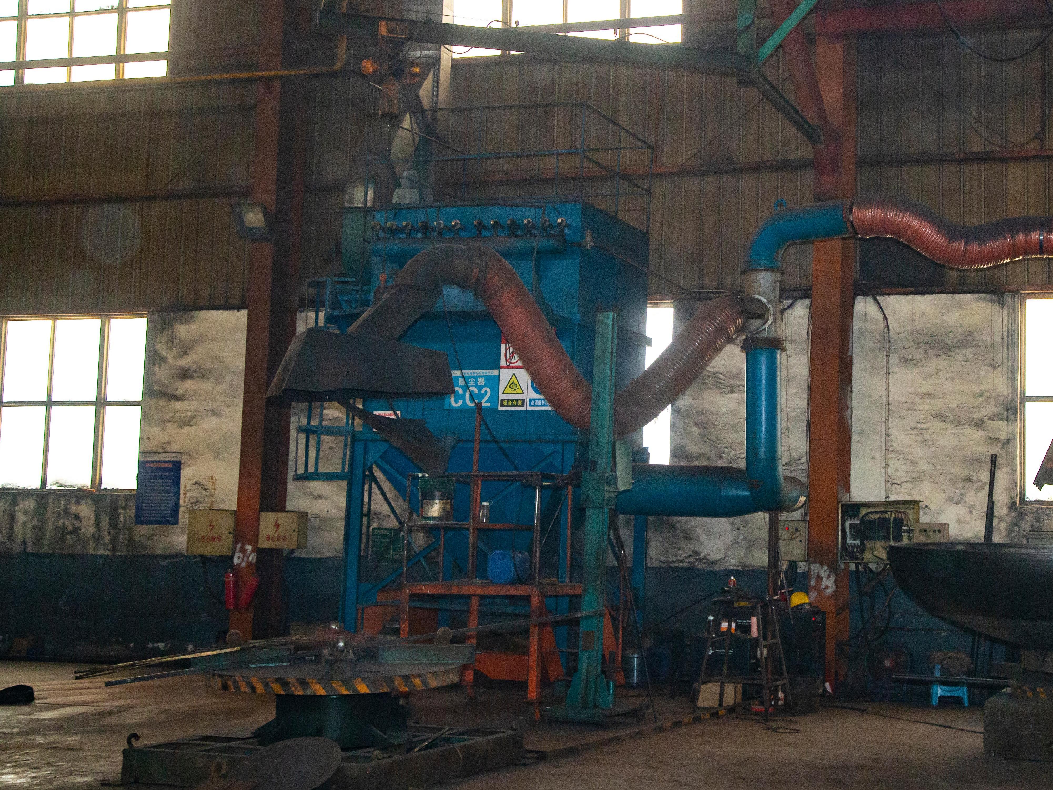 Dust removal equipment